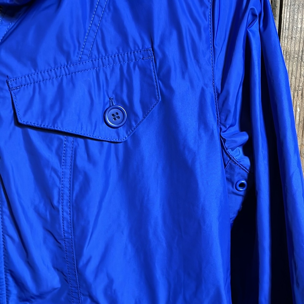 Woman’s L.L. Bean jacket - Picture 3 of 4